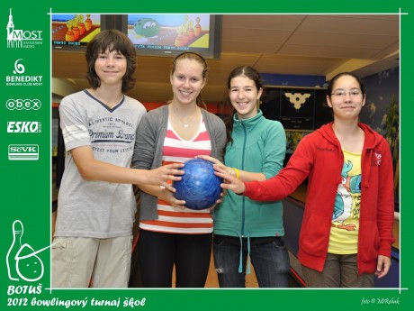 04zs_botus_2012_01