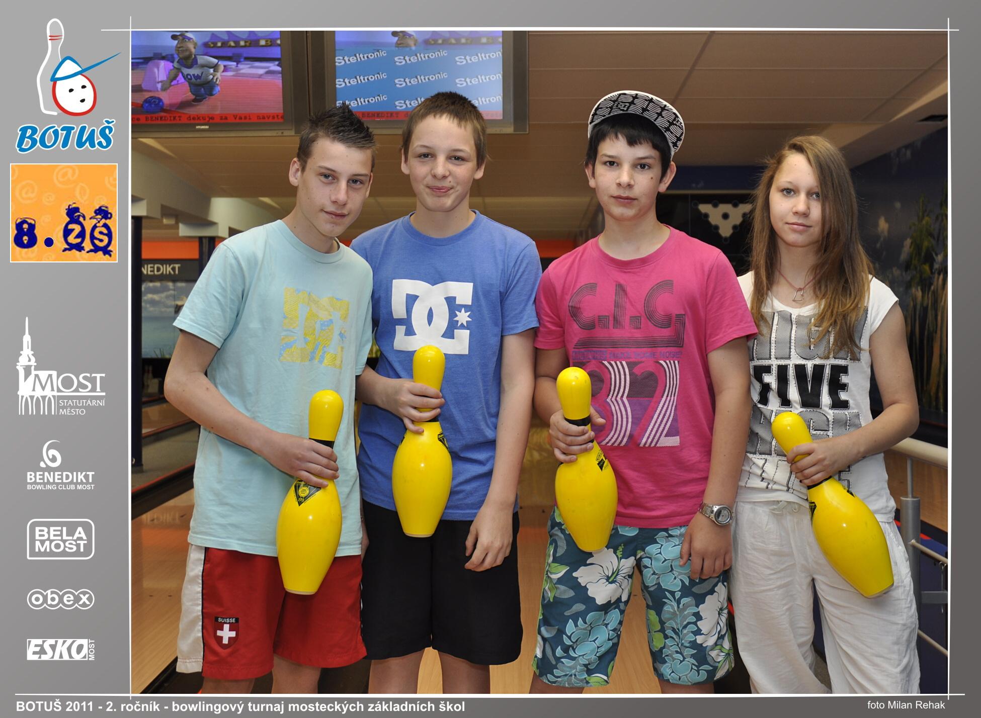 botus_2011_08zs_001