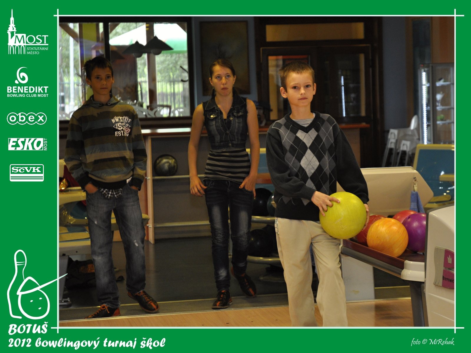 01zs_botus2012_33