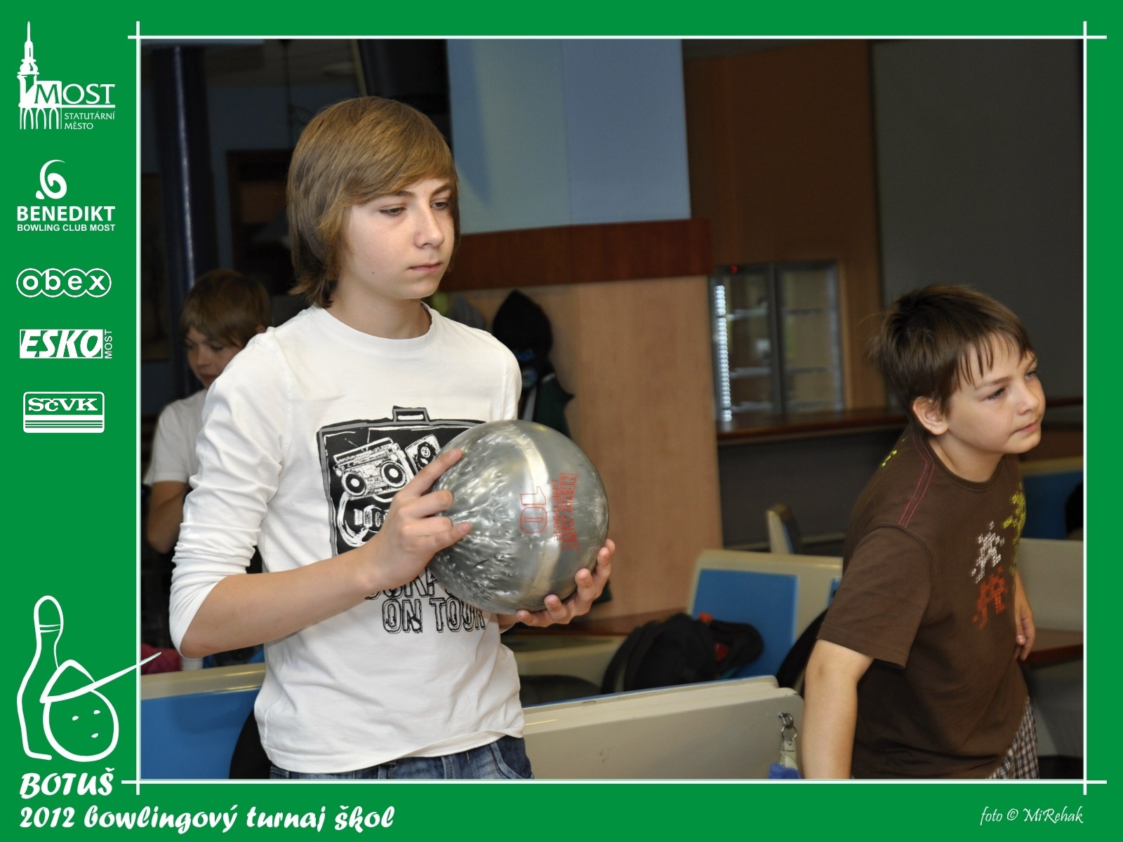 03zs_botus_2012_33