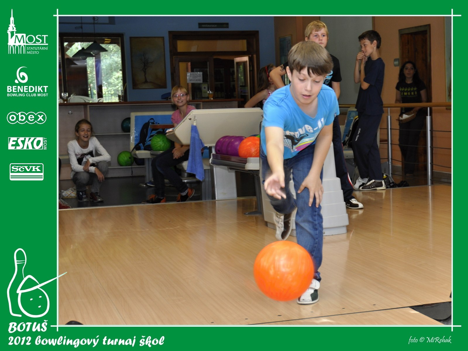 15zs_botus_2012_08