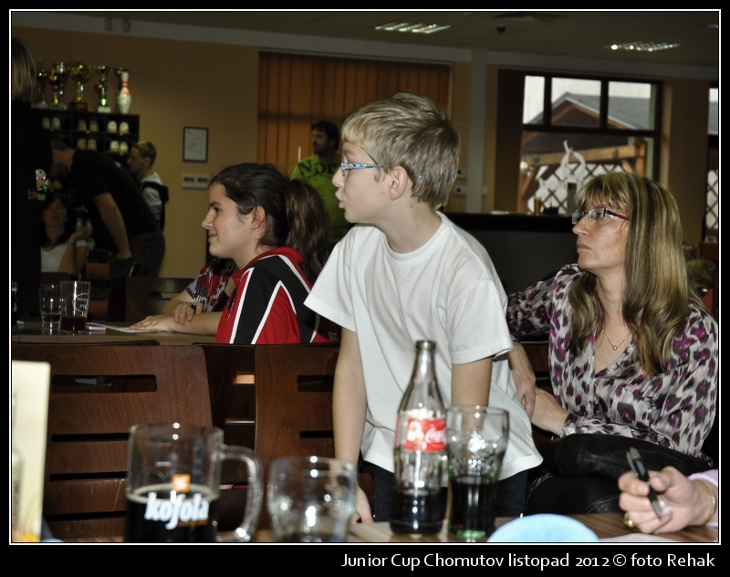 chom_11_2012_69